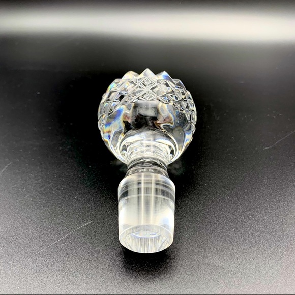 (PENDING) Vintage Waterford Crystal Lismore Decanter 10.75” 1970s EXCELLENT - Picture 9 of 16